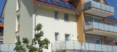 Neubau 3-Familienhaus mit Geschäft im EG in Löchgau